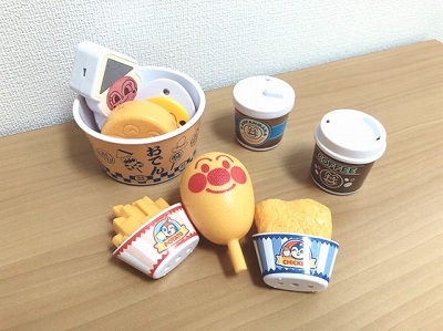 アンパンマンコンビニdxの付属品